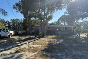 9013 Burr Dr, Polk City, FL 33868 - Photo 2