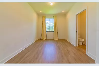 570 Sanctuary Boulevard, Winter Haven, FL 33881 - Photo 32