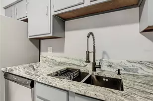 130 E Johnson Ave, Lake Wales, FL 33853 - Photo 4