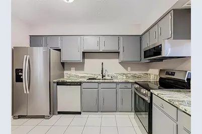 130 E Johnson Avenue #206, Lake Wales, FL 33853 - Photo 2