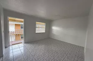 720 Michigan Ct, Saint Cloud, FL 34769 - Photo 2