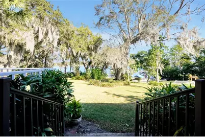 816 Rosemere Circle, Orlando, FL 32835 - Photo 10