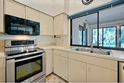 816 Rosemere Circle, Orlando, FL 32835 - Photo 22