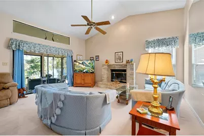 816 Rosemere Circle, Orlando, FL 32835 - Photo 16