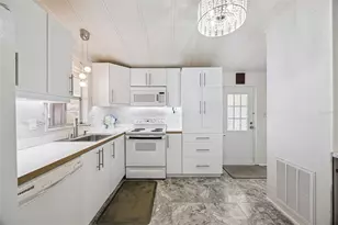 204 Bay Ct, Kissimmee, FL 34758 - Photo 18