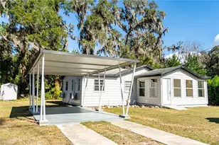 922 Cr 482A, Lake Panasoffkee, FL 33538 - Photo 36
