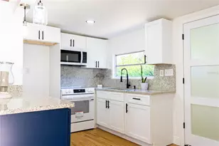 922 Cr 482A, Lake Panasoffkee, FL 33538 - Photo 14