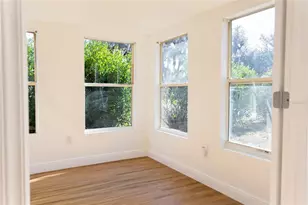 922 Cr 482A, Lake Panasoffkee, FL 33538 - Photo 4