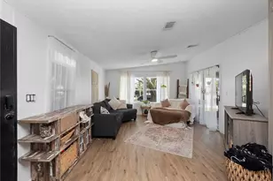 216 Ellsworth Dr, Kissimmee, FL 34758 - Photo 4