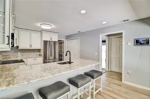 4318 Woodtree Ln, Orlando, FL 32835 - Photo 10