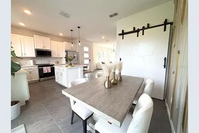 921 Spring Palms Loop, Orlando, FL 32828 - Photo 2