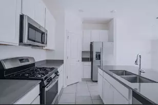 9347 Revere Ave, Leesburg, FL 34788 - Photo 6