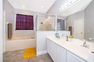 5323 Coral Vine Ln, Kissimmee, FL 34758 - Photo 8