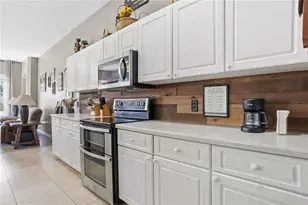 10003 Country Carriage Cir, Riverview, FL 33569 - Photo 14