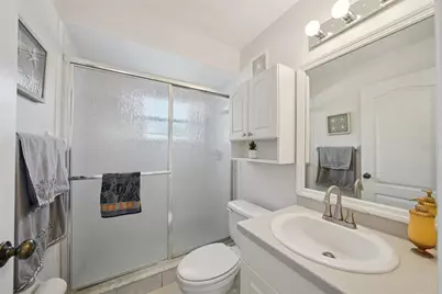 1061 Pinellas Bayway S, Saint Petersburg, FL 33715 - Photo 28