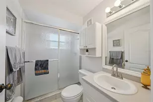 1061 Pinellas Bayway S, Saint Petersburg, FL 33715 - Photo 28