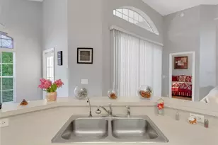 411 Ridge View Dr, Davenport, FL 33837 - Photo 22