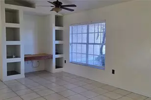 4828 Jeanette Ct, Saint Cloud, FL 34771 - Photo 4