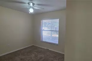 4828 Jeanette Ct, Saint Cloud, FL 34771 - Photo 10