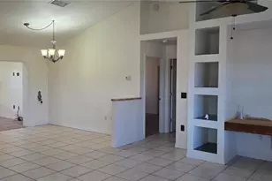 4828 Jeanette Ct, Saint Cloud, FL 34771 - Photo 8