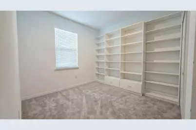 693 Crown Rose Drive, Eagle Lake, FL 33839 - Photo 14