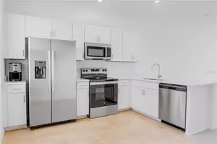 8540 Daybreak St, Sarasota, FL 34241 - Photo 6