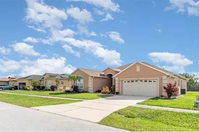 462 Peppermill Circle, Kissimmee, FL 34758 - Photo 4