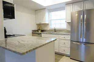 4725 Avon Ct, Saint Cloud, FL 34769 - Photo 2