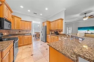 6433 Shoreline Dr, Saint Cloud, FL 34771 - Photo 16