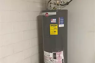 10752 Satinwood Cir, Orlando, FL 32825 - Photo 8