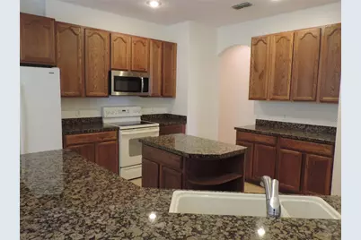 2604 Lutza Way, Kissimmee, FL 34746 - Photo 4