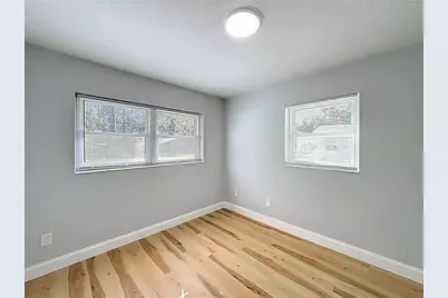 2112 NE 7th Avenue, Gainesville, FL 32641 - Photo 30