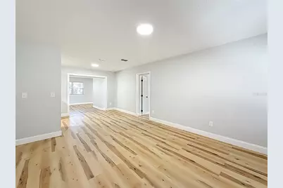 2112 NE 7th Avenue, Gainesville, FL 32641 - Photo 10