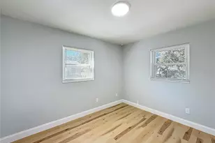 2112 NE 7th Ave, Gainesville, FL 32641 - Photo 42