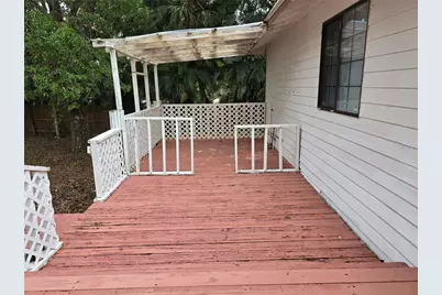 1652 Lake Avenue, Lehigh Acres, FL 33972 - Photo 14