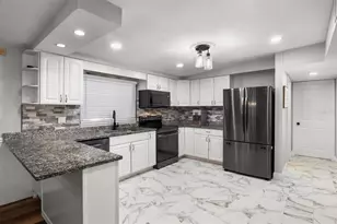 5 Twilight Ln, Winter Haven, FL 33884 - Photo 4