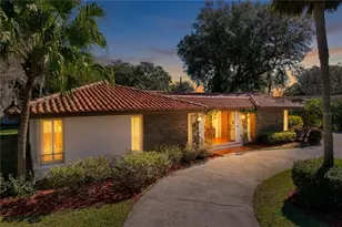 2646 Newport Ave, Lakeland, FL 33803 - Photo 2