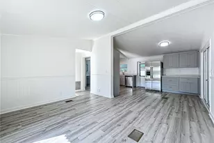 140 Orangewood Dr, Lake Wales, FL 33898 - Photo 2