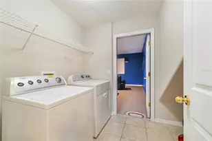 8601 La Isla Dr, Kissimmee, FL 34747 - Photo 32