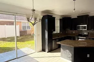 6374 Torrington Cir, Lakeland, FL 33811 - Photo 4