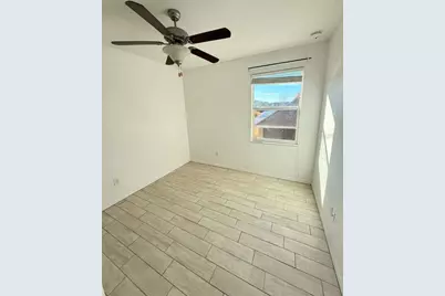 6374 Torrington Circle, Lakeland, FL 33811 - Photo 10