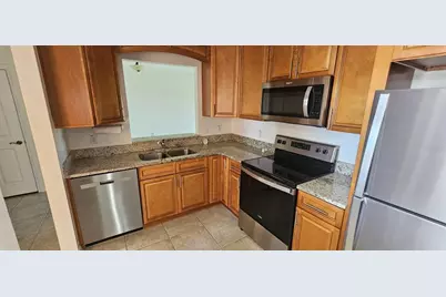 495 Las Cortes Lane #205, Orlando, FL 32824 - Photo 6