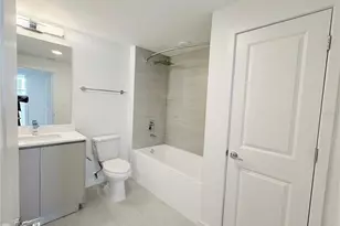 5587 Millenia Park Blvd Unit 221, Orlando, FL 32839 - Photo 16