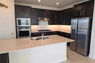 15949 Winding Bluff Dr, Montverde, FL 34756 - Photo 6