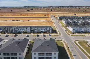 1107 Challenge Dr, Champions Gate, FL 33896 - Photo 26