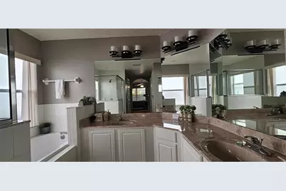 195 Minniehaha Circle, Haines City, FL 33844 - Photo 10