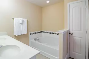 5360 Oakbourne Ave, Davenport, FL 33837 - Photo 14