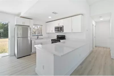11407 Splitwood Lane, Orlando, FL 32821 - Photo 10