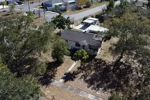 1240 Druid Cir, Lake Wales, FL 33853 - Photo 4