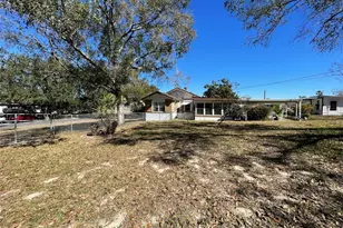 1240 Druid Cir, Lake Wales, FL 33853 - Photo 22